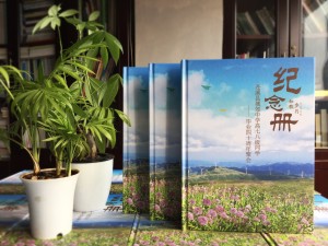 【自己制作同學(xué)會紀(jì)念冊怎么做】同學(xué)聚會相冊公司哪家制作好