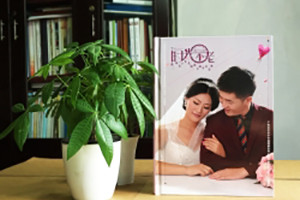 結婚十周年紀念冊-情侶相冊定制-戀愛紀念冊設計