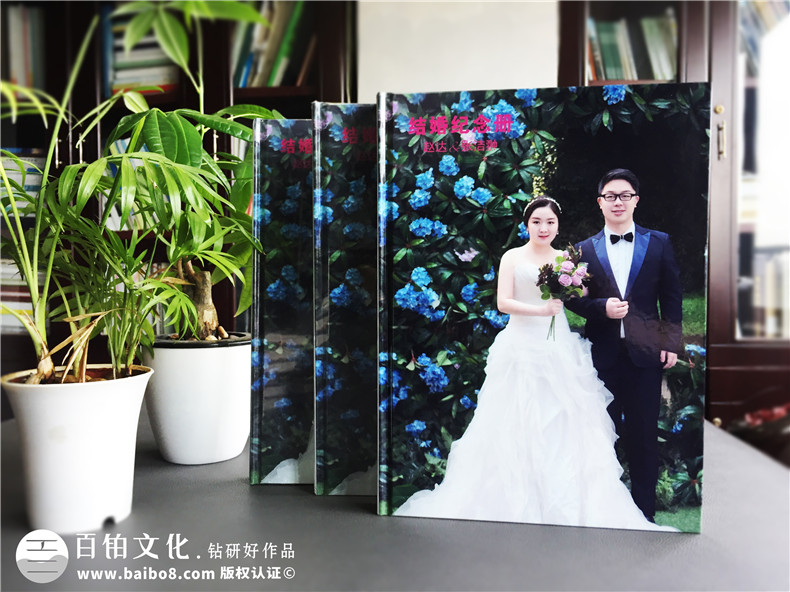 結(jié)婚紀(jì)念冊-家庭相冊制作-全家福紀(jì)念冊定制-家庭聚會影集